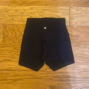 Lululemon Align High-Rise Short 4 in. True Navy Size 2